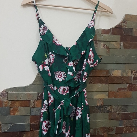 Forever 21 Pants - Forever 21 Bold Floral Jumpsuit